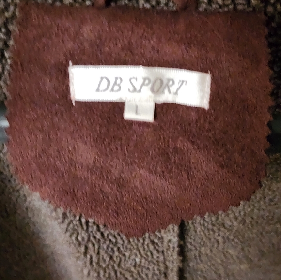 Unique embroidered faux leather lined jacket | EUC - Picture 7 of 7